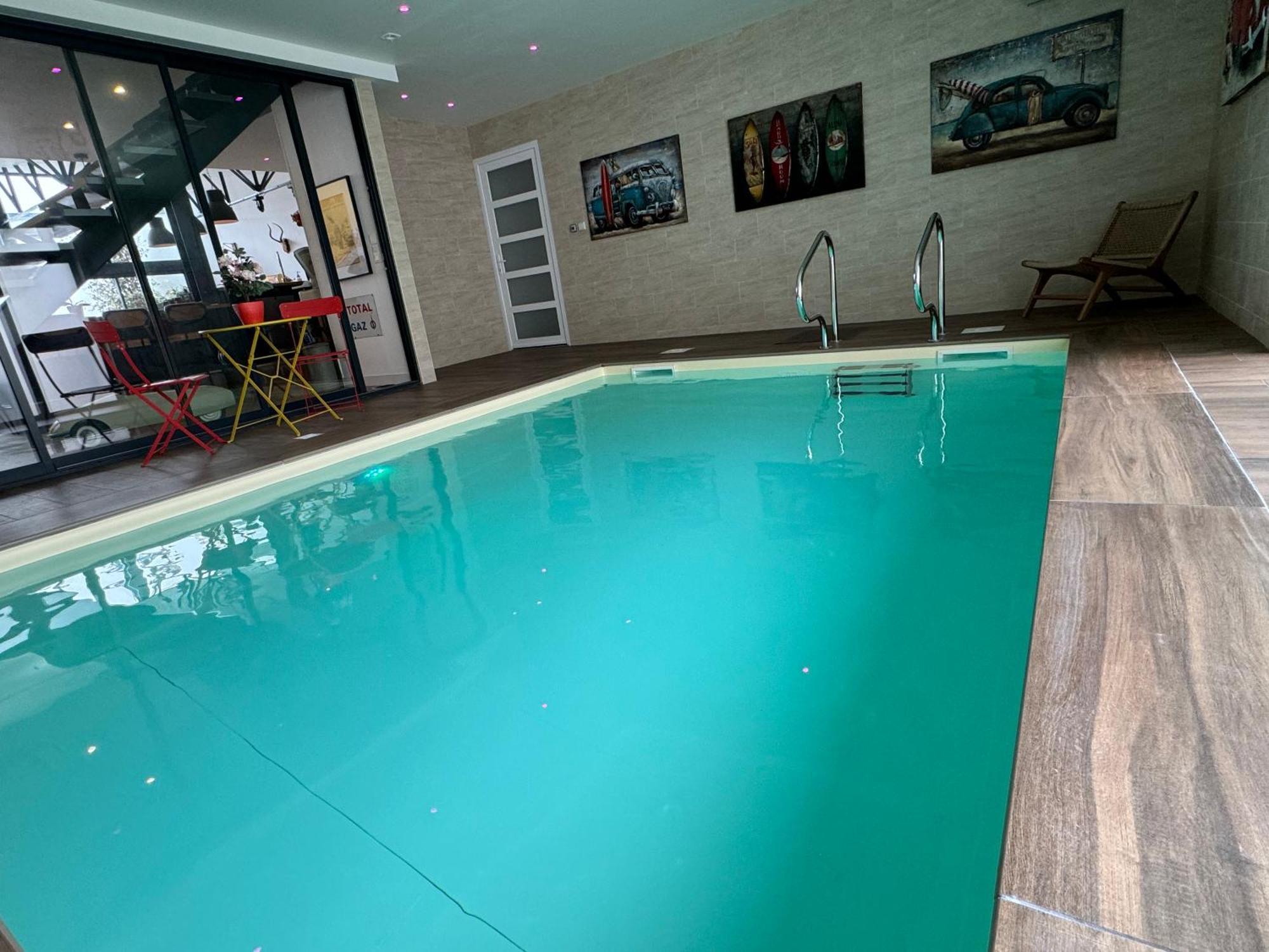Loft Spa Reims-Fr 250M2 Privatifs, Piscine Interieure Chauffee, Spa Et Parking Dış mekan fotoğraf