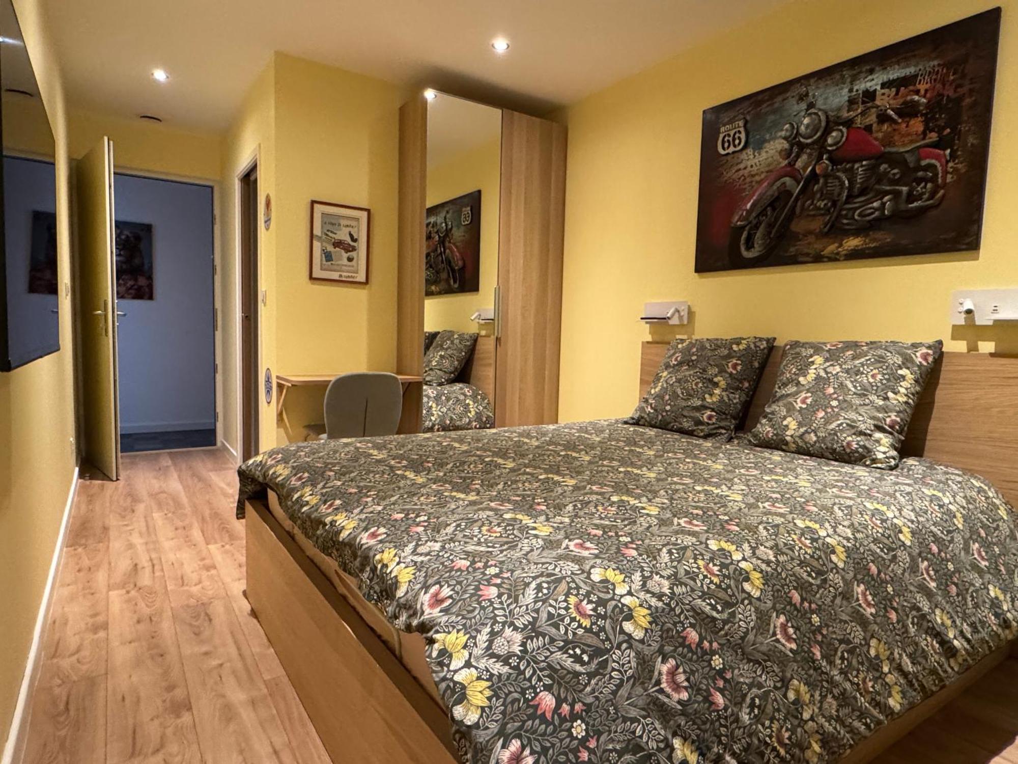 Loft Spa Reims-Fr 250M2 Privatifs, Piscine Interieure Chauffee, Spa Et Parking Dış mekan fotoğraf