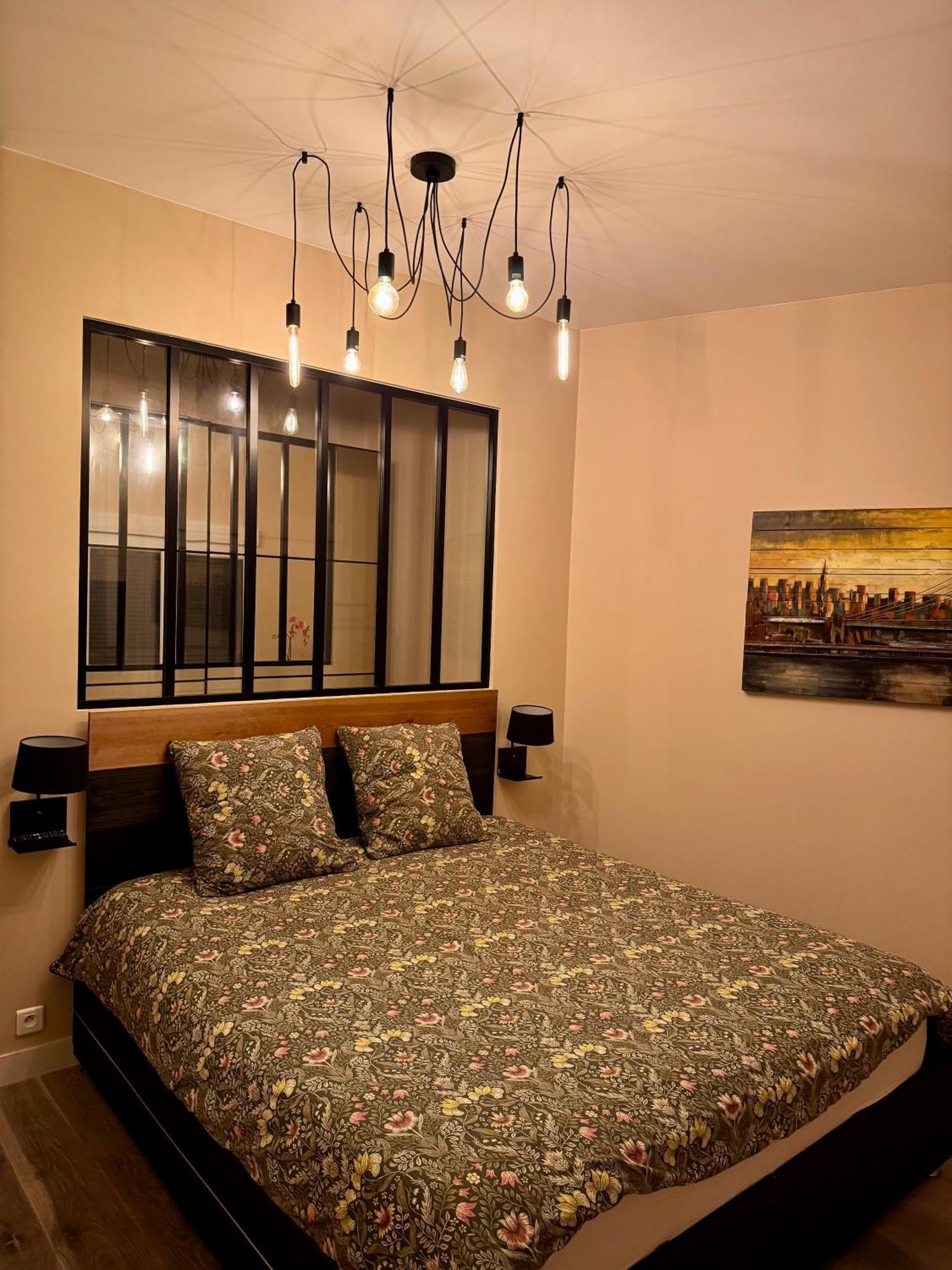 Loft Spa Reims-Fr 250M2 Privatifs, Piscine Interieure Chauffee, Spa Et Parking Dış mekan fotoğraf
